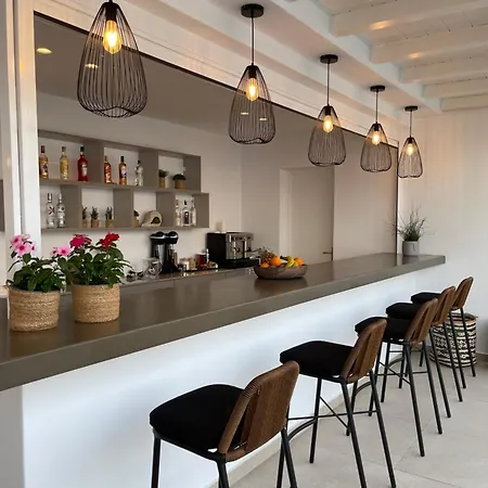 Esperides Платис Ялос