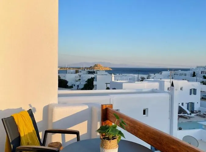 Esperides Platys Gialos (Mykonos)